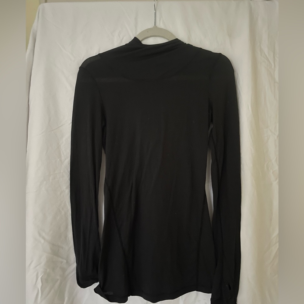 Lululemon long sleeve shirt